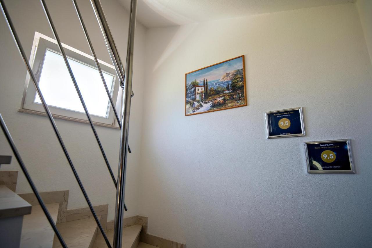 Apartments Mamut Trogir Exterior foto